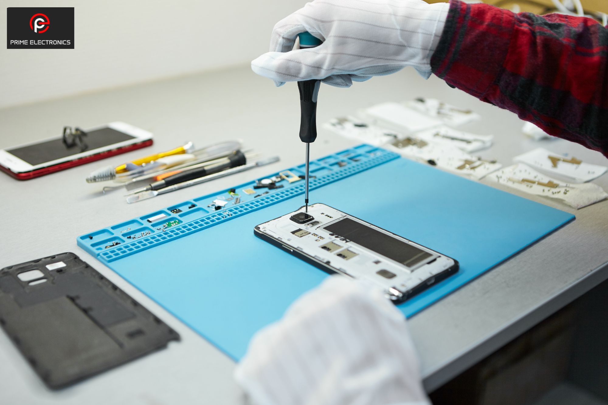 Why Locals Rely on Prime Electronics in Baytown, TX for the Best Phone Repair Service